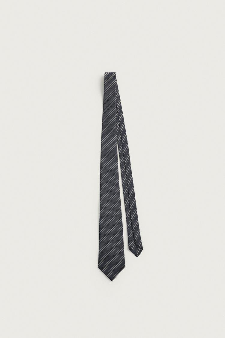100% SILK STRIPED TIE — Navy blue