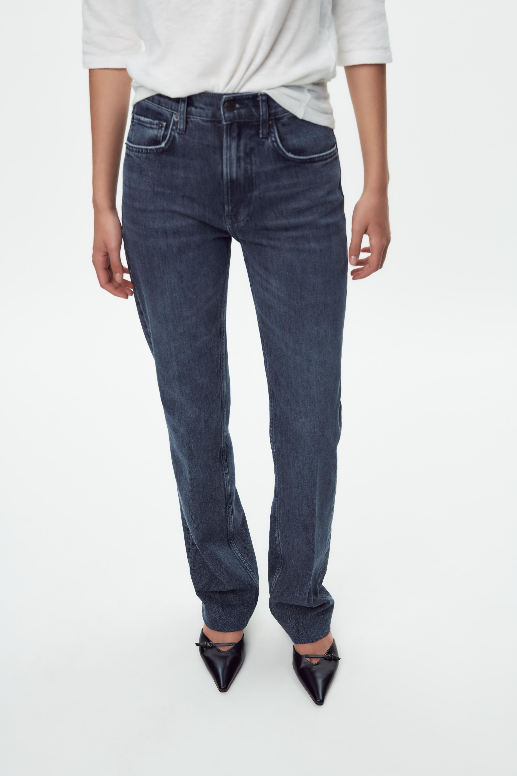 The slim boyfriend hot sale jeans zara