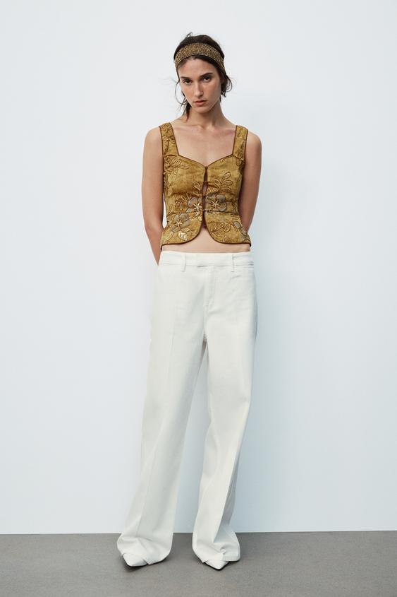 TOP GILET BRODÉ AVEC FANTAISIE - Ocre de Zara - Image 0