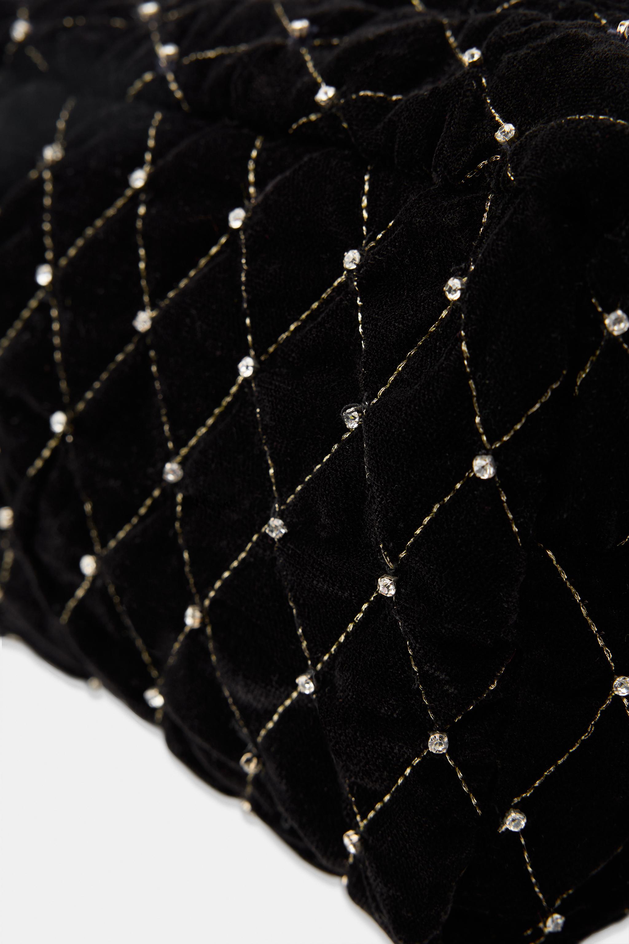 GLITTER VELVET QUILTED TOILETRY BAG