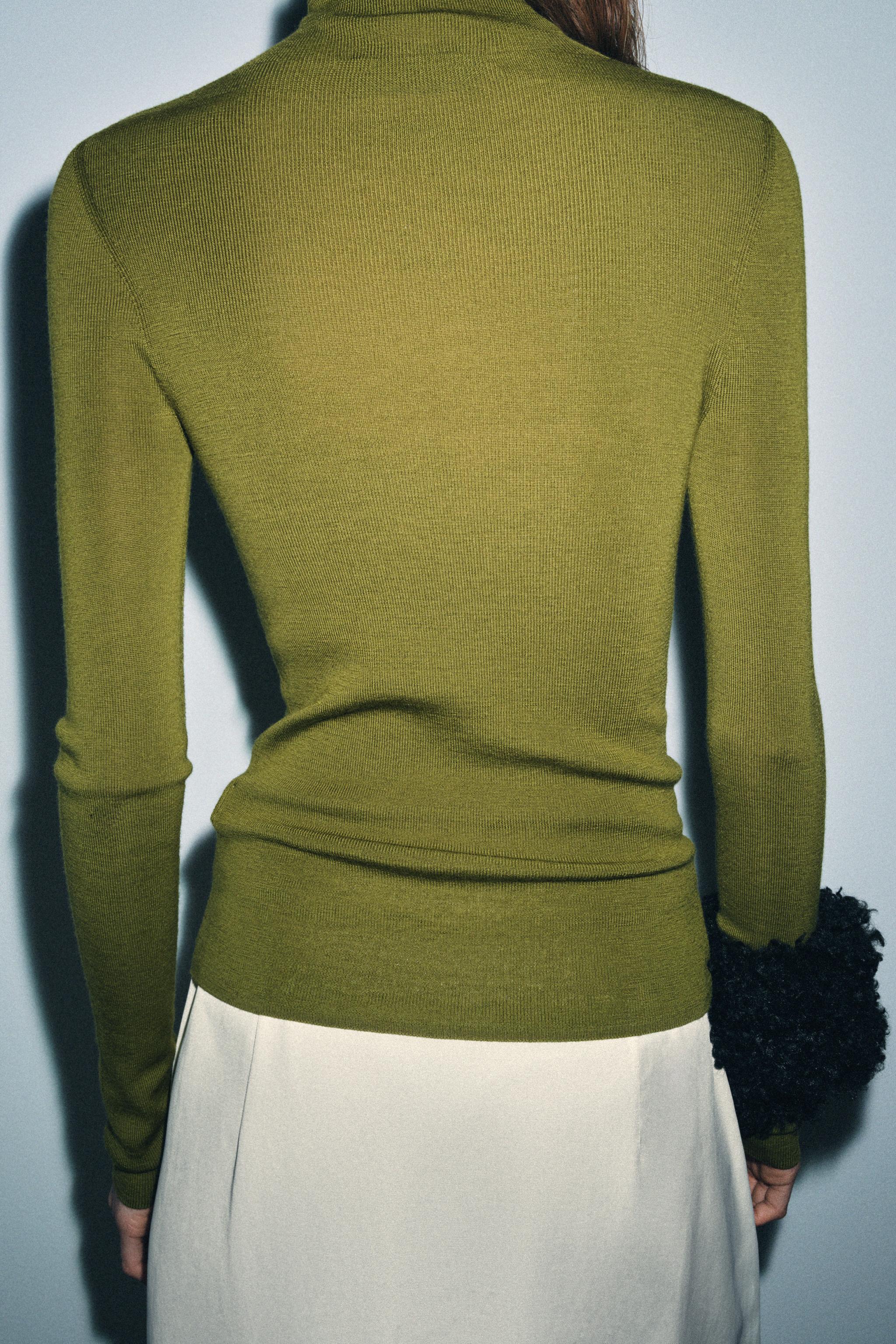 EXTRAFINE 100% WOOL JUMPER