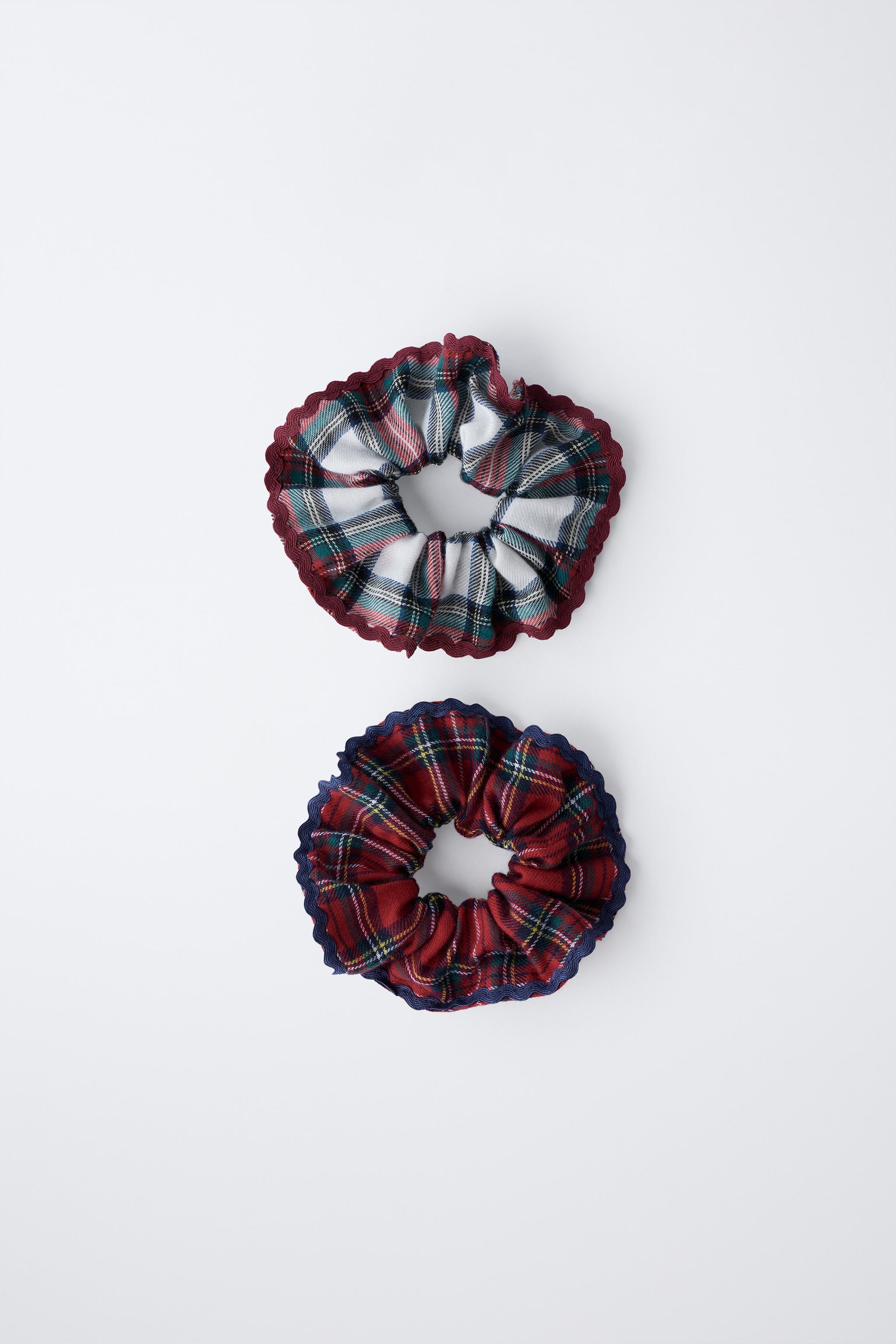 TWO-PACK FLANNEL PLAID SCRUNCHIES