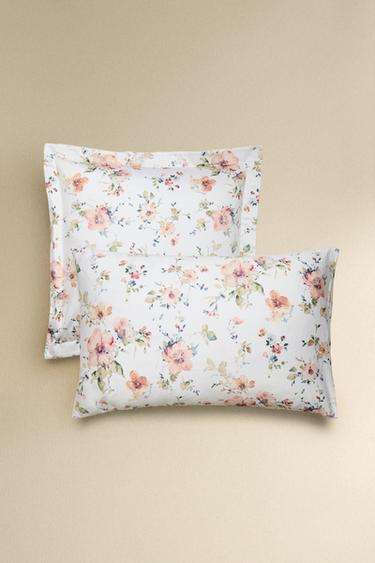 Zara WILDFLOWER SATEEN PILLOWCASE (300 THREAD COUNT) - Light beige
