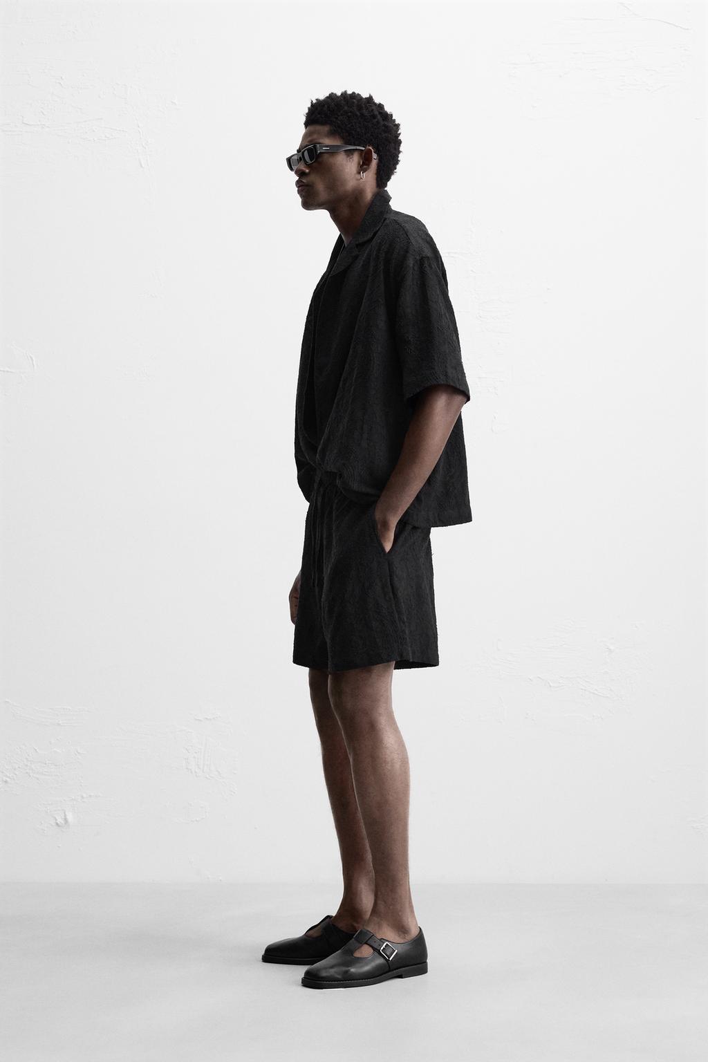 Thumbnail image for برمودا RELAXED FIT جاكارد