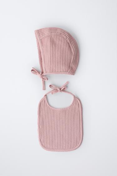TEXTURED BONNET AND BIB SET - Chalk pink by Zara - Image 3