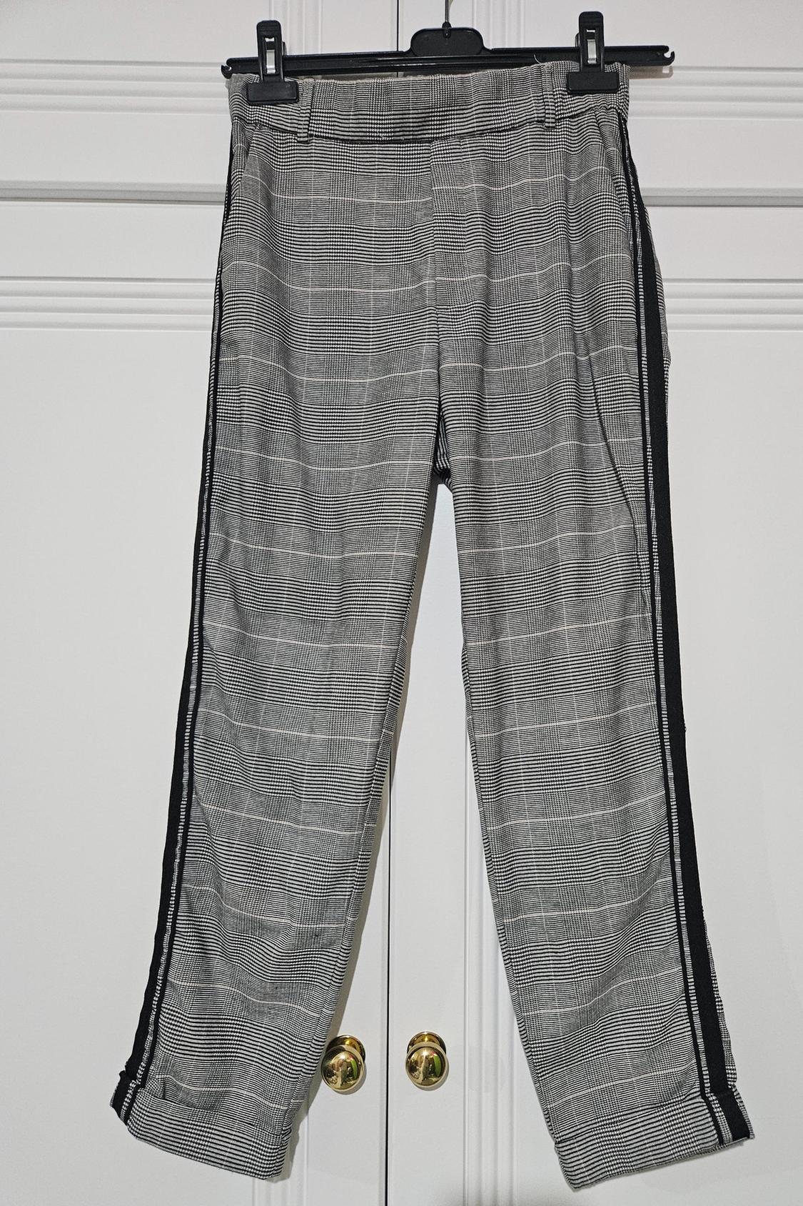 CHINO TROUSERS WITH SIDE STRIPE