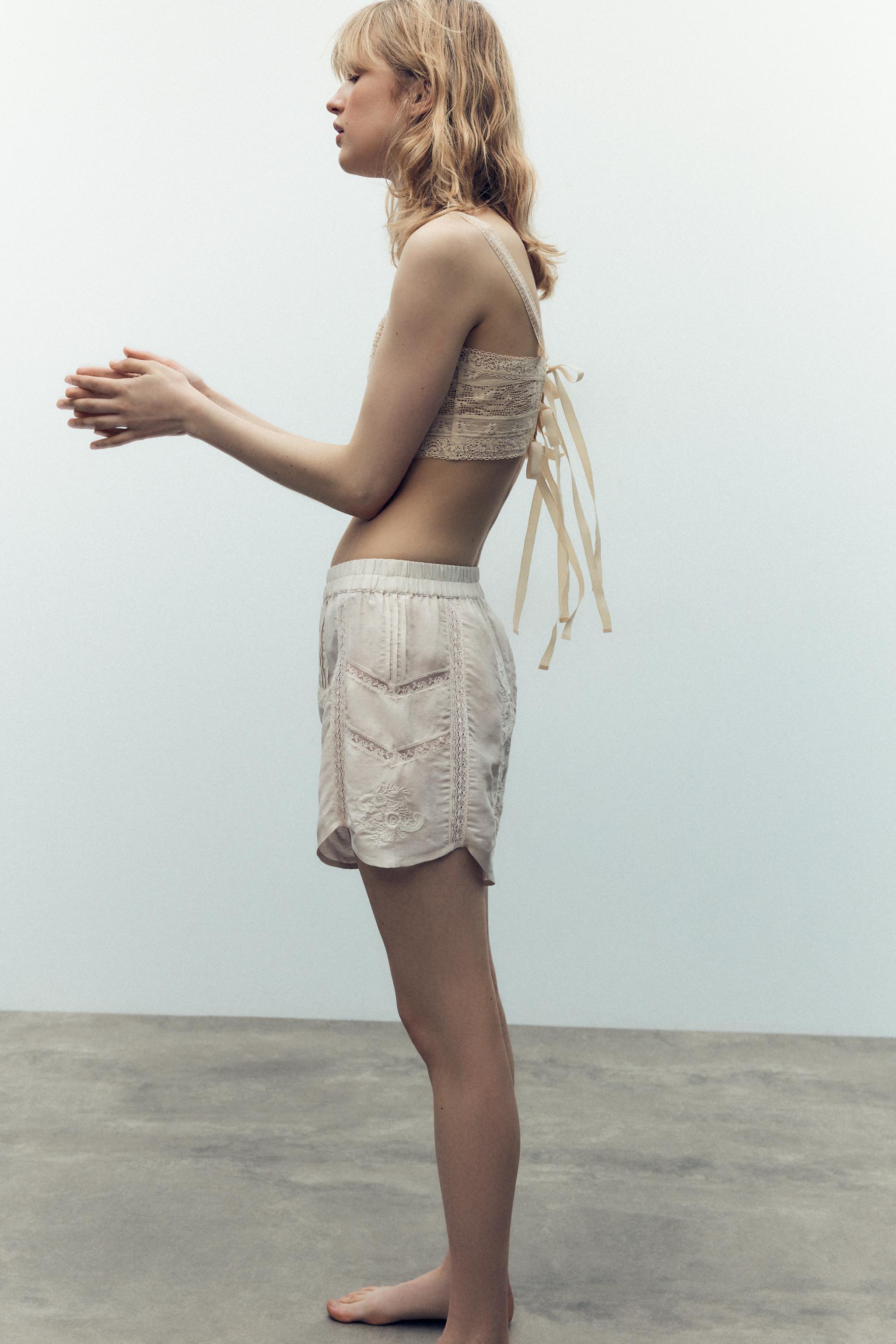 Hand-Embroidered Floral Lace Shorts | Michael Kors [US]