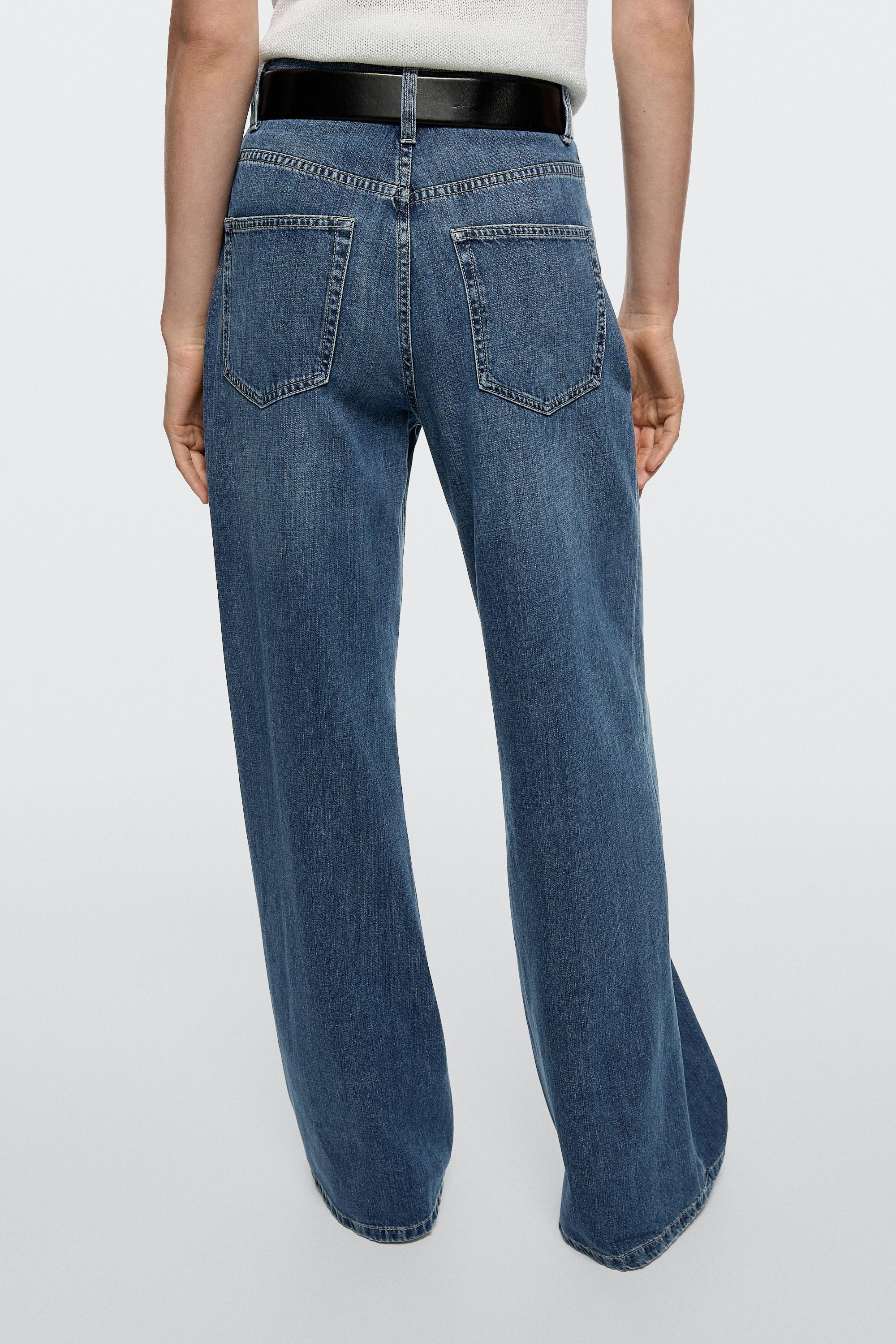 High-waist wide-leg jeans