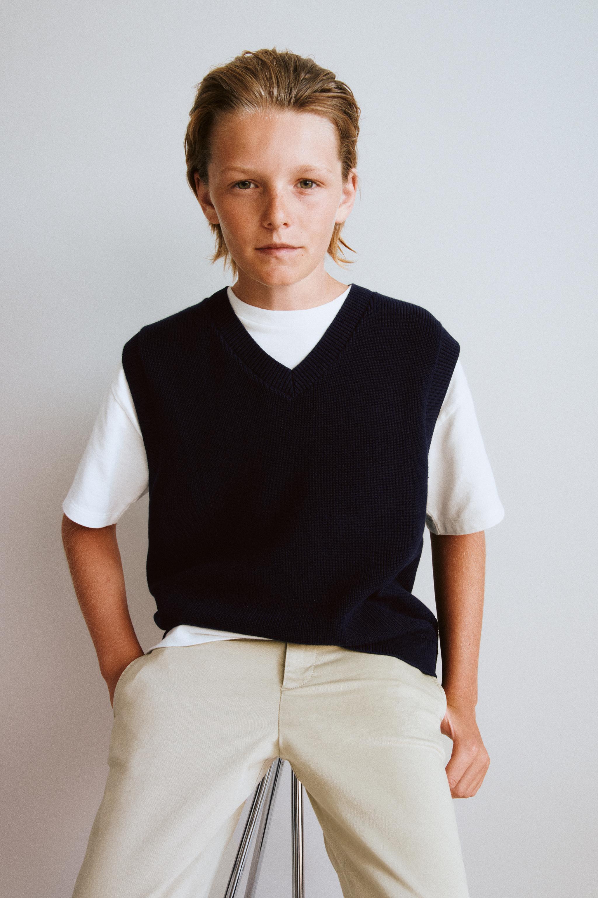 KNIT VEST — Navy blue