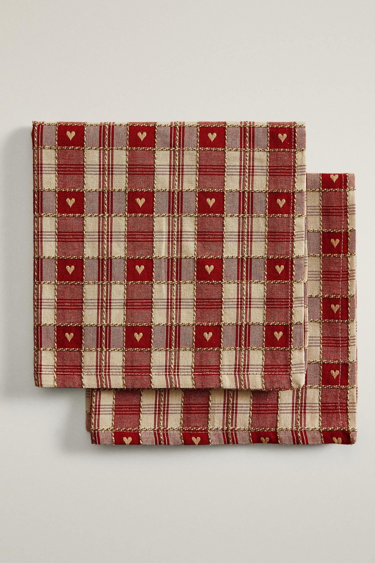 CHECK AND HEART COTTON CHRISTMAS NAPKINS (PACK OF 2)