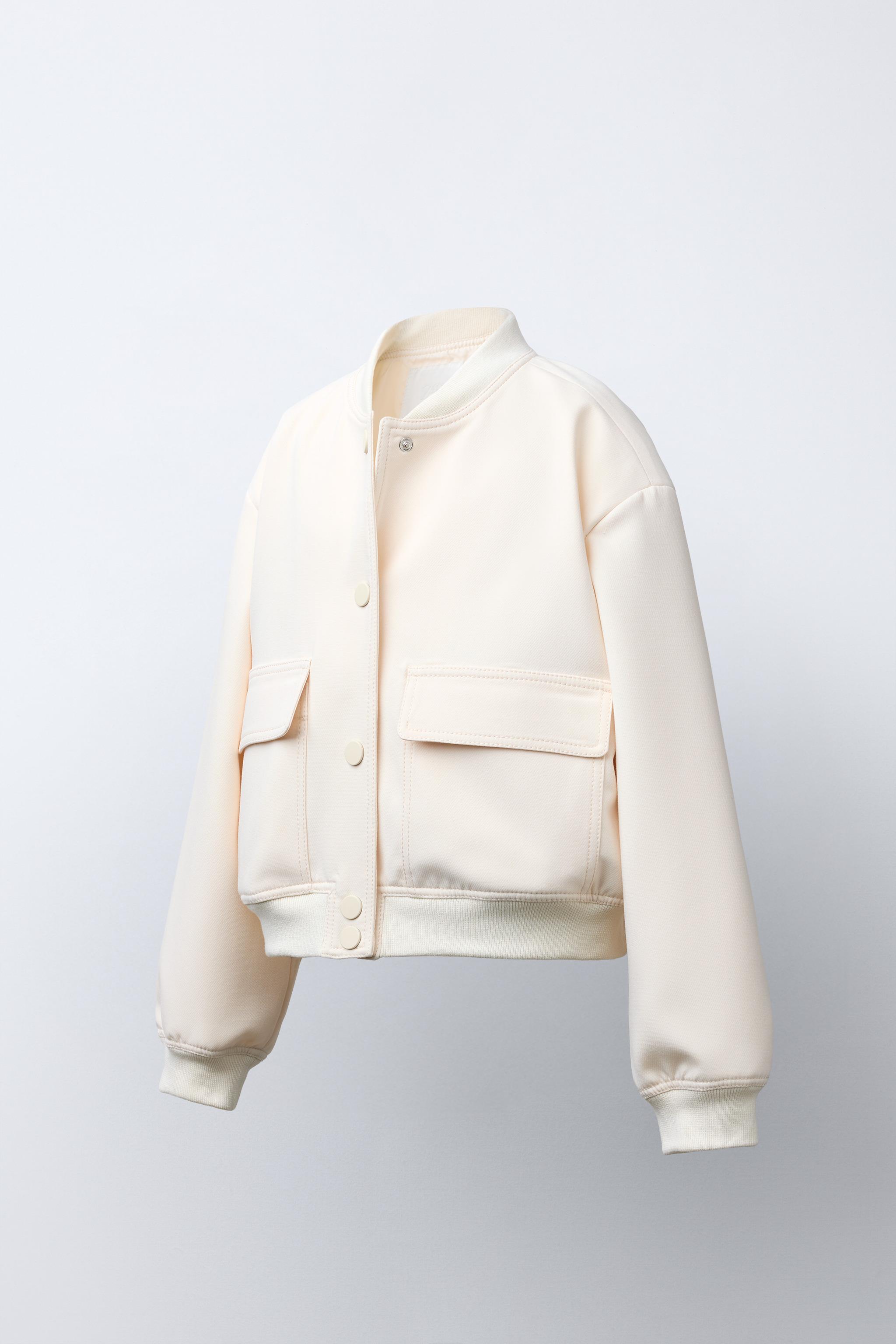 BOMBER COURT AVEC ÉPAULETTES