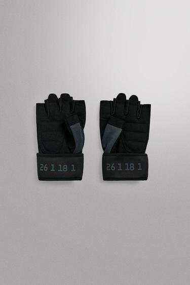 TECHNICAL TRAINING MITTENS - Black by Zara - Image 2