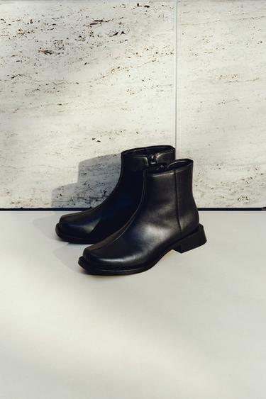 Zara 縫線細節短靴 - 黑色