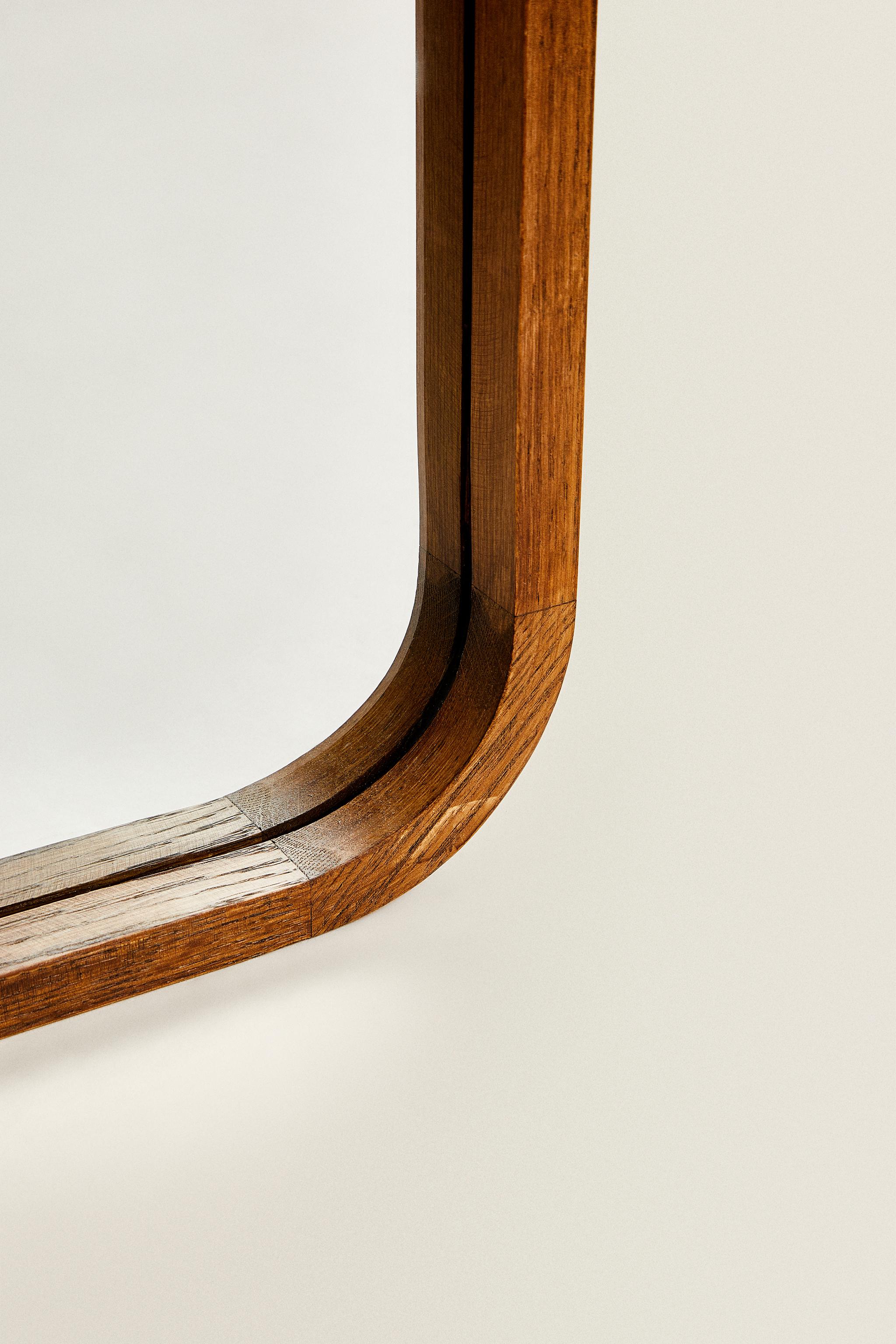 Round Full Length Mirror with Oak Wood Frame