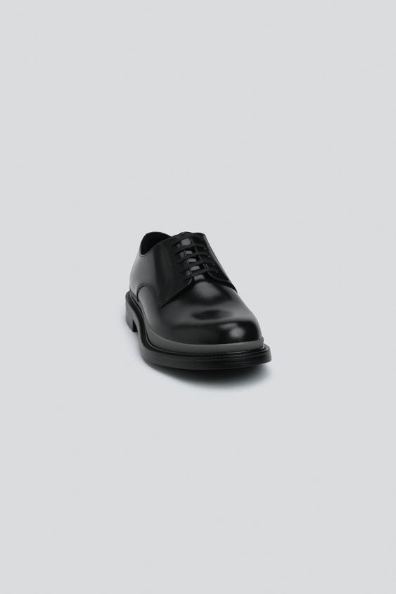 CHAUSSURES EN CUIR - Noir de Zara - Image 2
