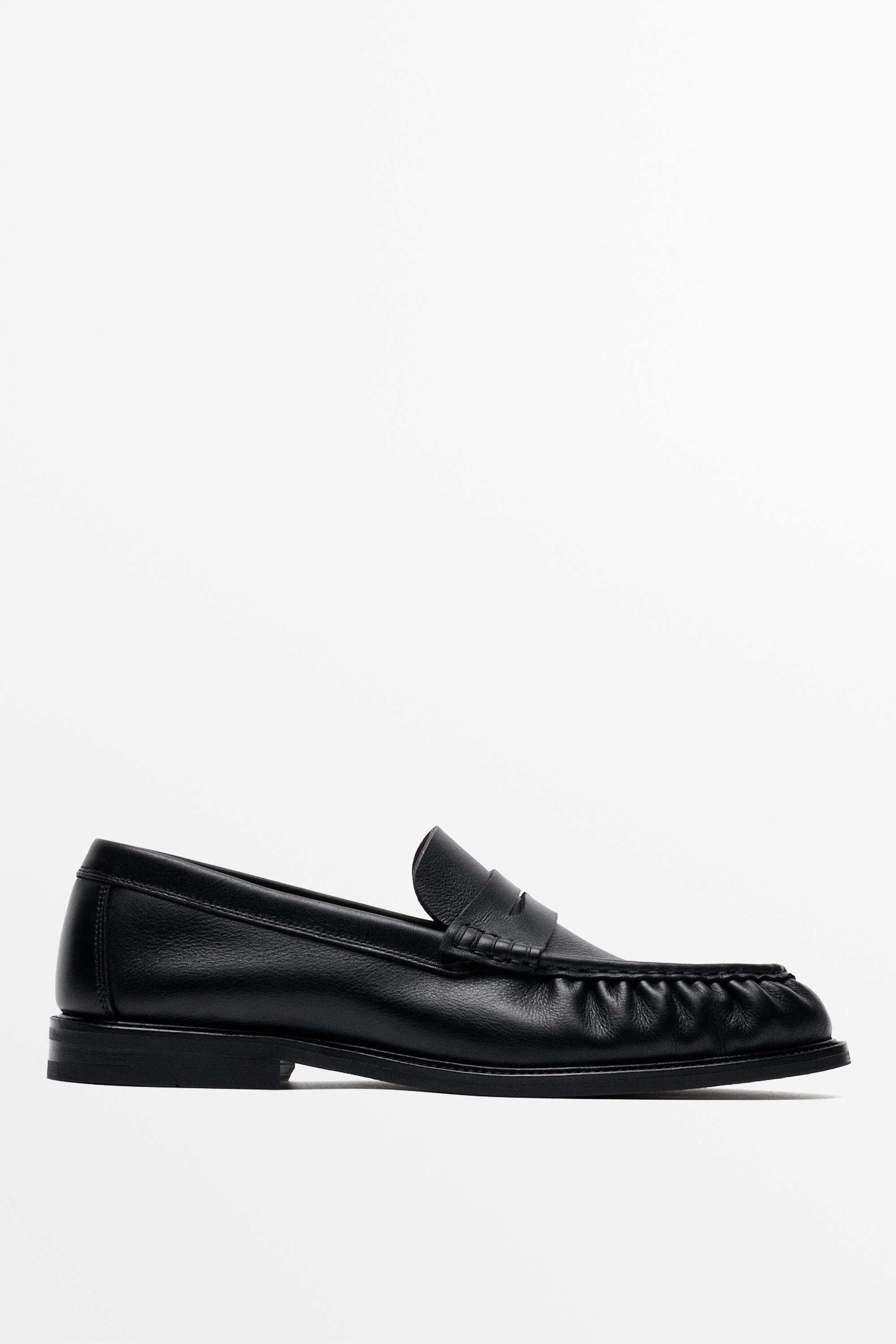 Shirred split suede leather loafer — Black