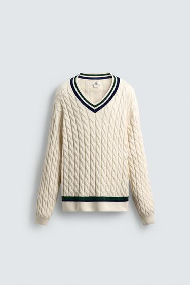 PULL STRUCTURÉ À TORSADES - Écru de Zara