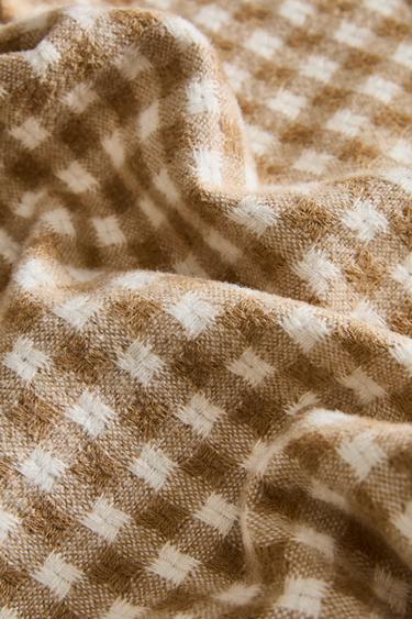 CHECK THROW WITH FRINGING – Bézs a ZARA-tól