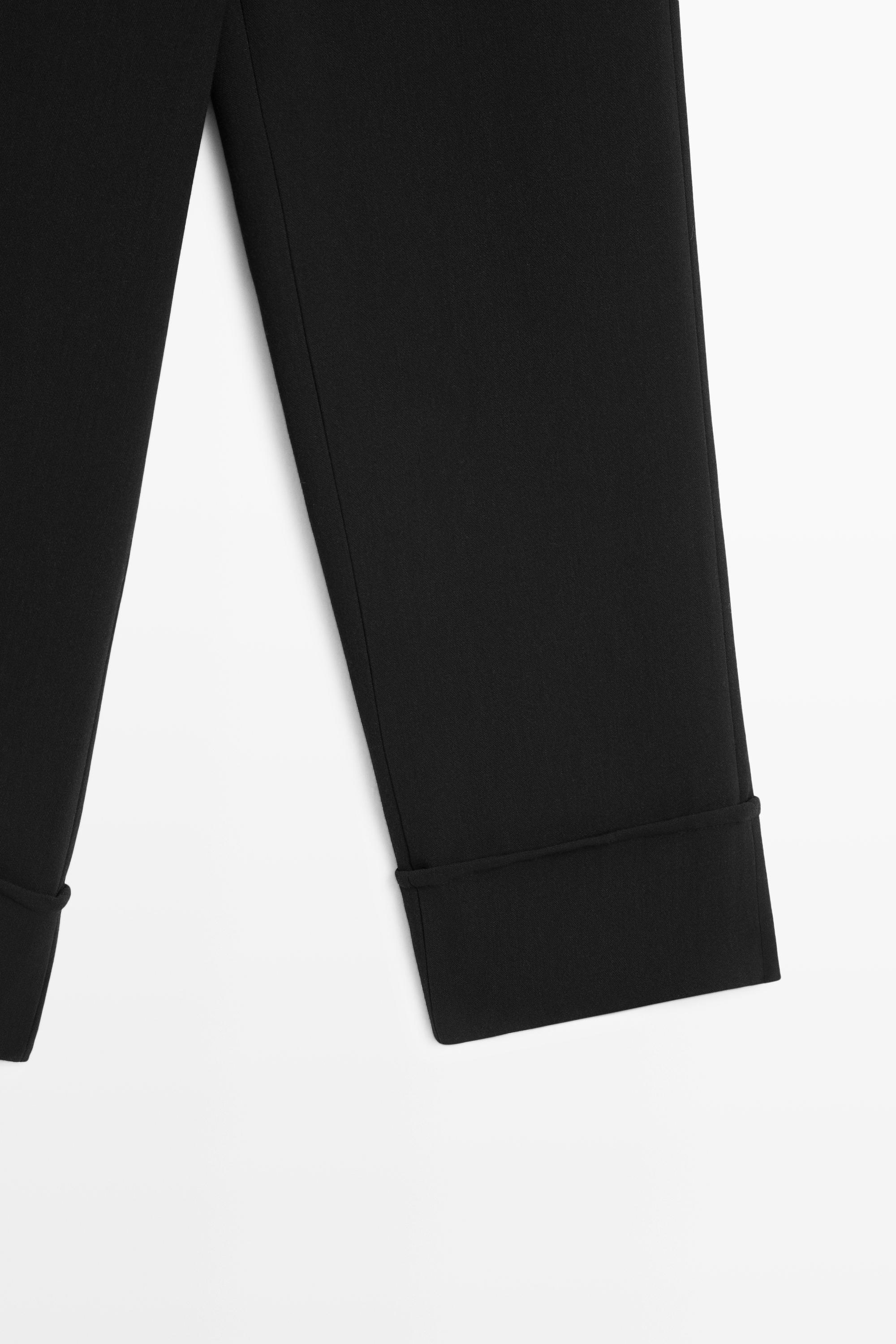 Pantalon capri à revers