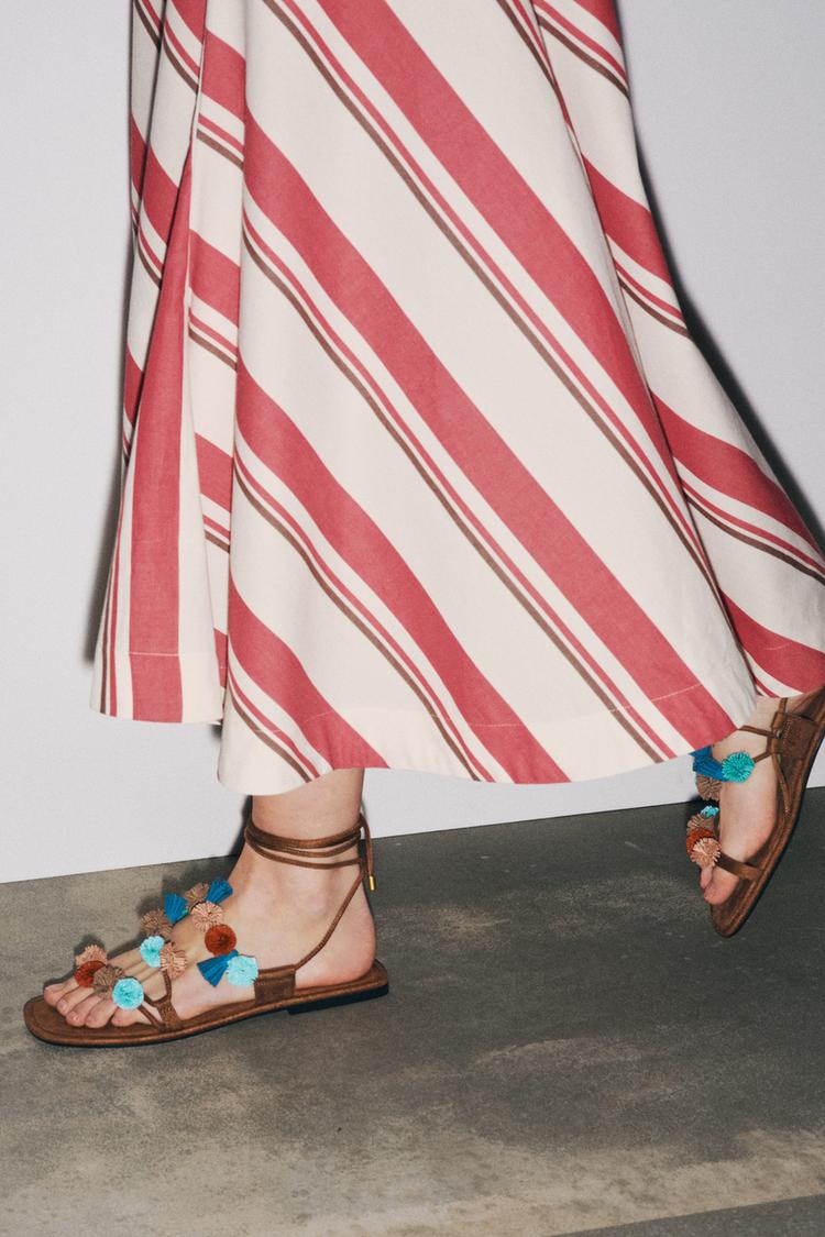 Zara Sandalias Tiras Atadas SANDALIA ACHAROLADA TACÓN Blanco ZARA