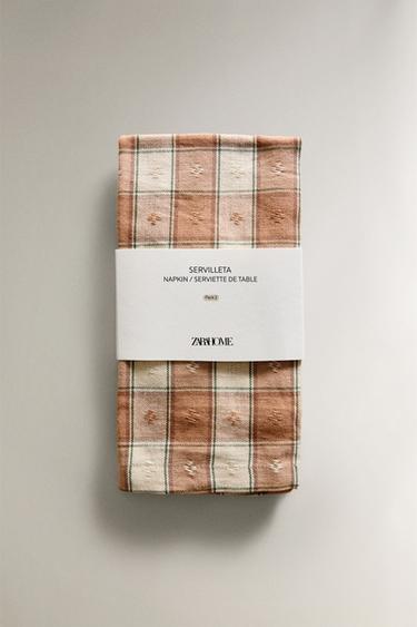 SERVIETTES DE TABLE CARREAUX FIL TEINTÉ - Rose clair de Zara - Image 4