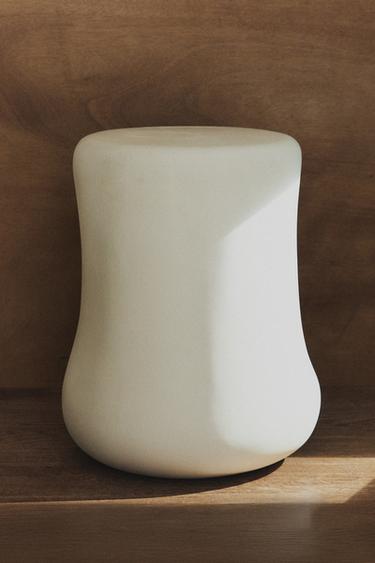 페이퍼 마셰 사이드 테이블 - Zara 라이트 그레이