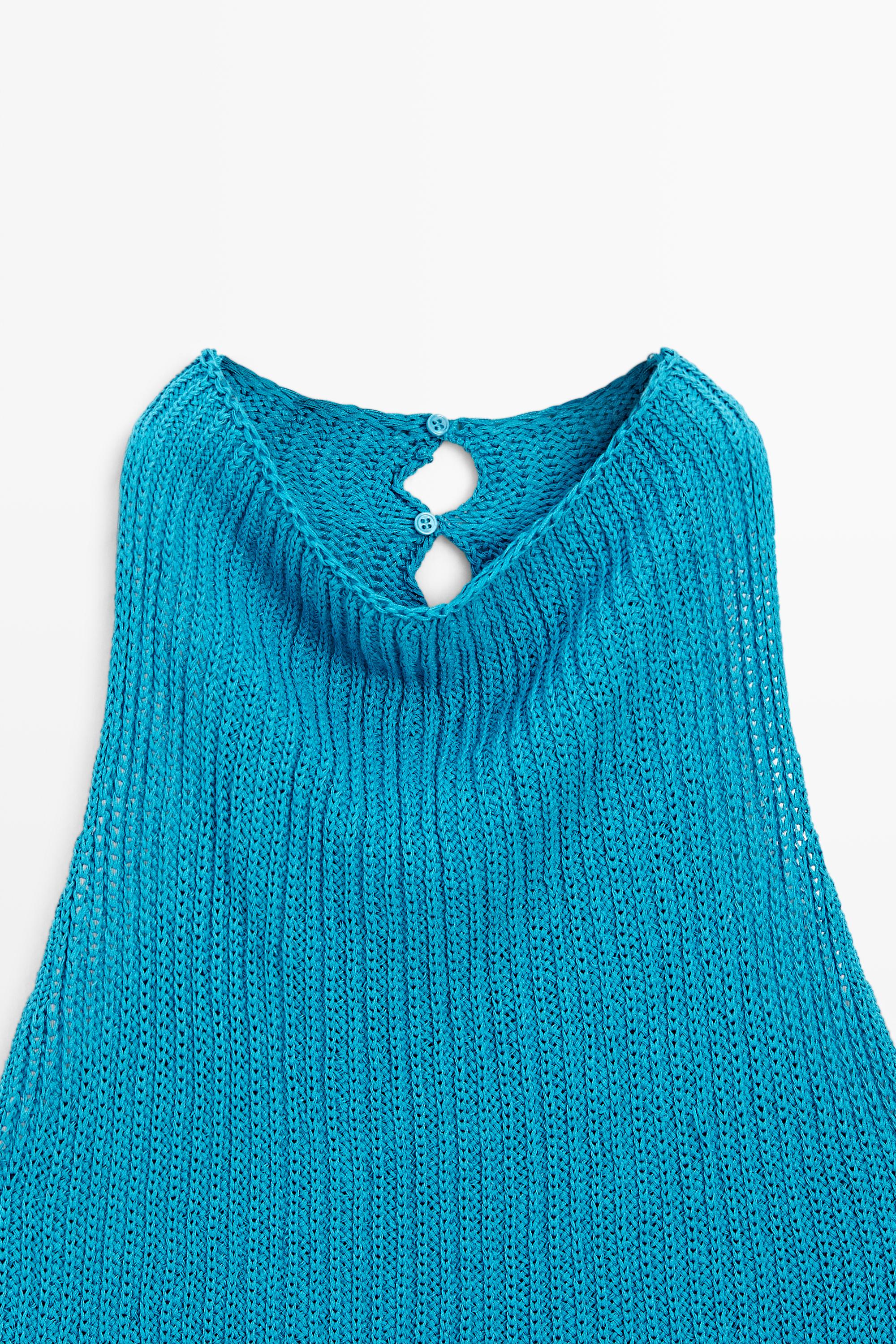 Linen knit top with button details