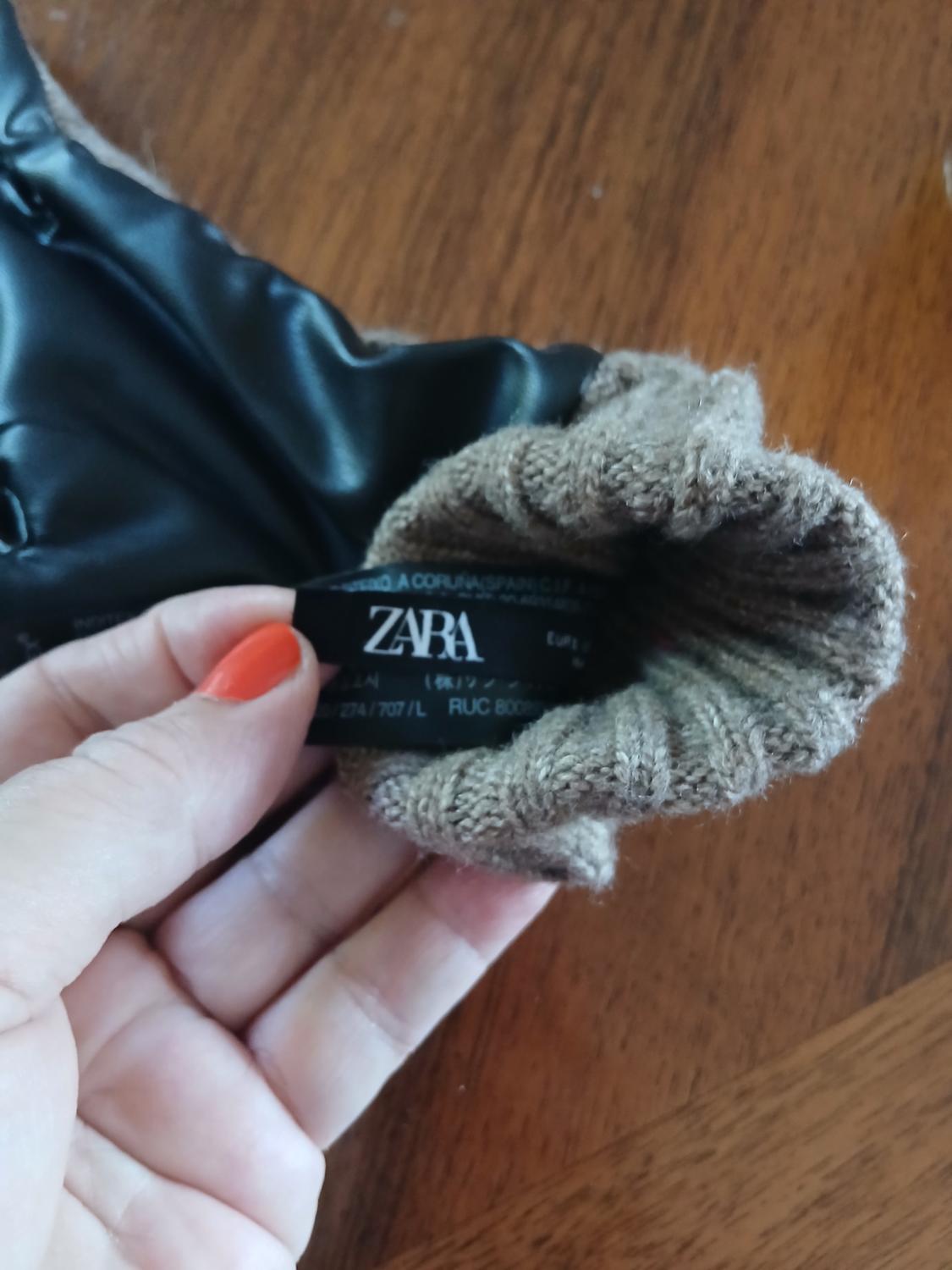 CONTRAST KNIT GLOVES - Image 3