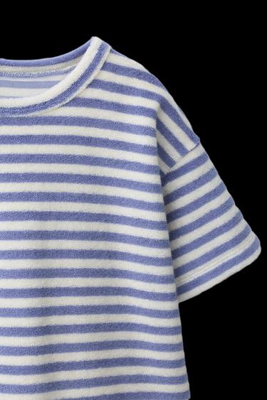 CONJUNTO CAMISETA Y BERMUDA EFECTO TOALLA RAYAS - Azul de Zara