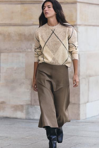 BRUSHED EFFECT ARGYLE SWEATER — Ecru / Beige 1
