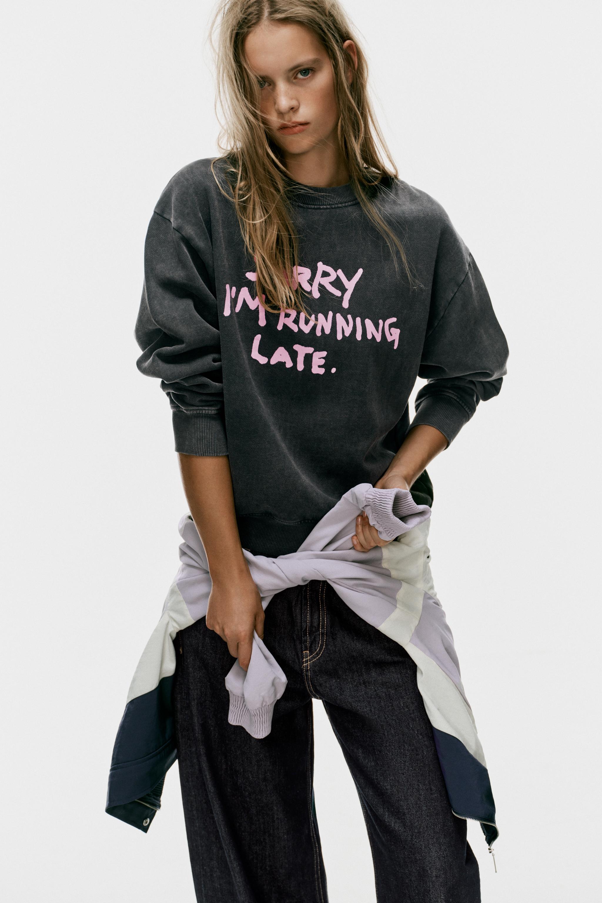 WASHED EFFECT TEXT SWEATSHIRT