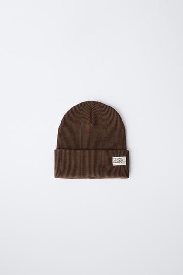 RIBBED KNIT BEANIE WITH LABEL - Brown by Zara