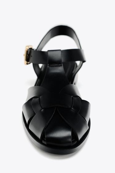 FLAT CAGE SANDALS - Black by Zara