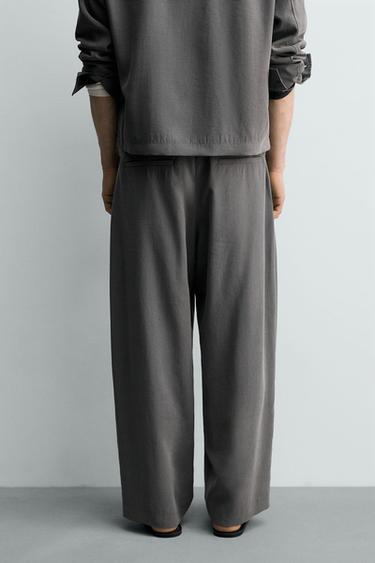 LOOSE-FITTING PLEATED TROUSERS - Taupe grey by Zara - Image 2