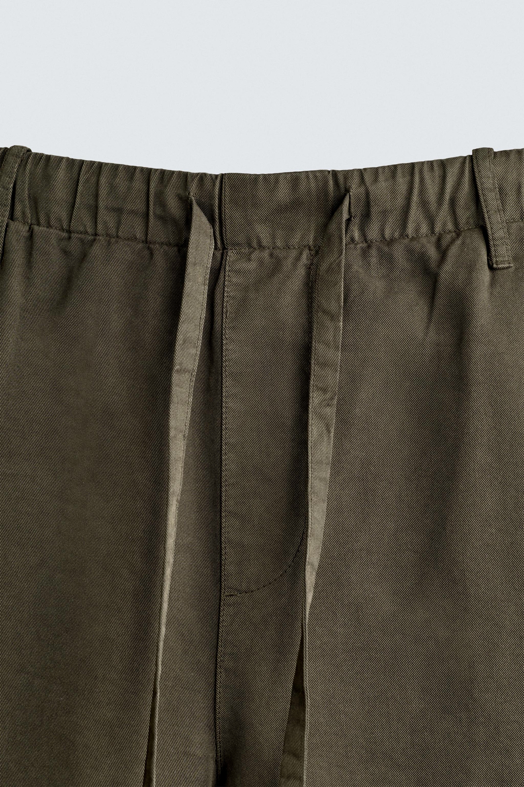 COTTON-LYOCELL REGULAR FIT SHORTS
