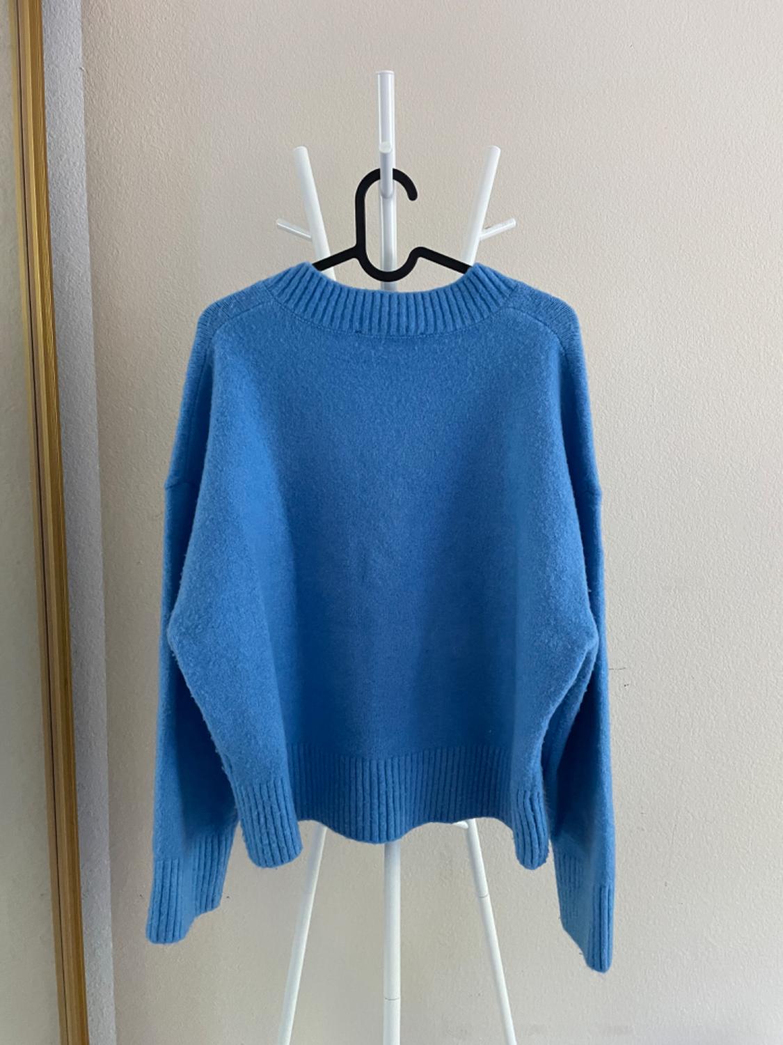 SOFT KNIT SWEATER - Image 2