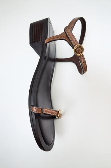 BLOCK HEEL SANDALS - Brown by Zara
