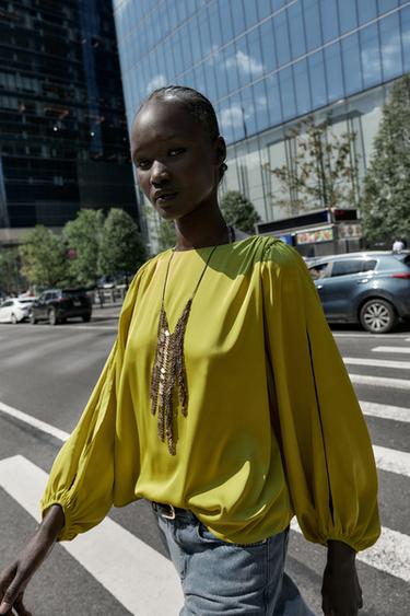 SATIN TOP WITH CUT-OUT SLEEVES - Lime by Zara