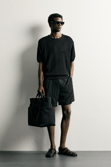 GEOMETRIC JACQUARD BERMUDA SHORTS - Black by Zara