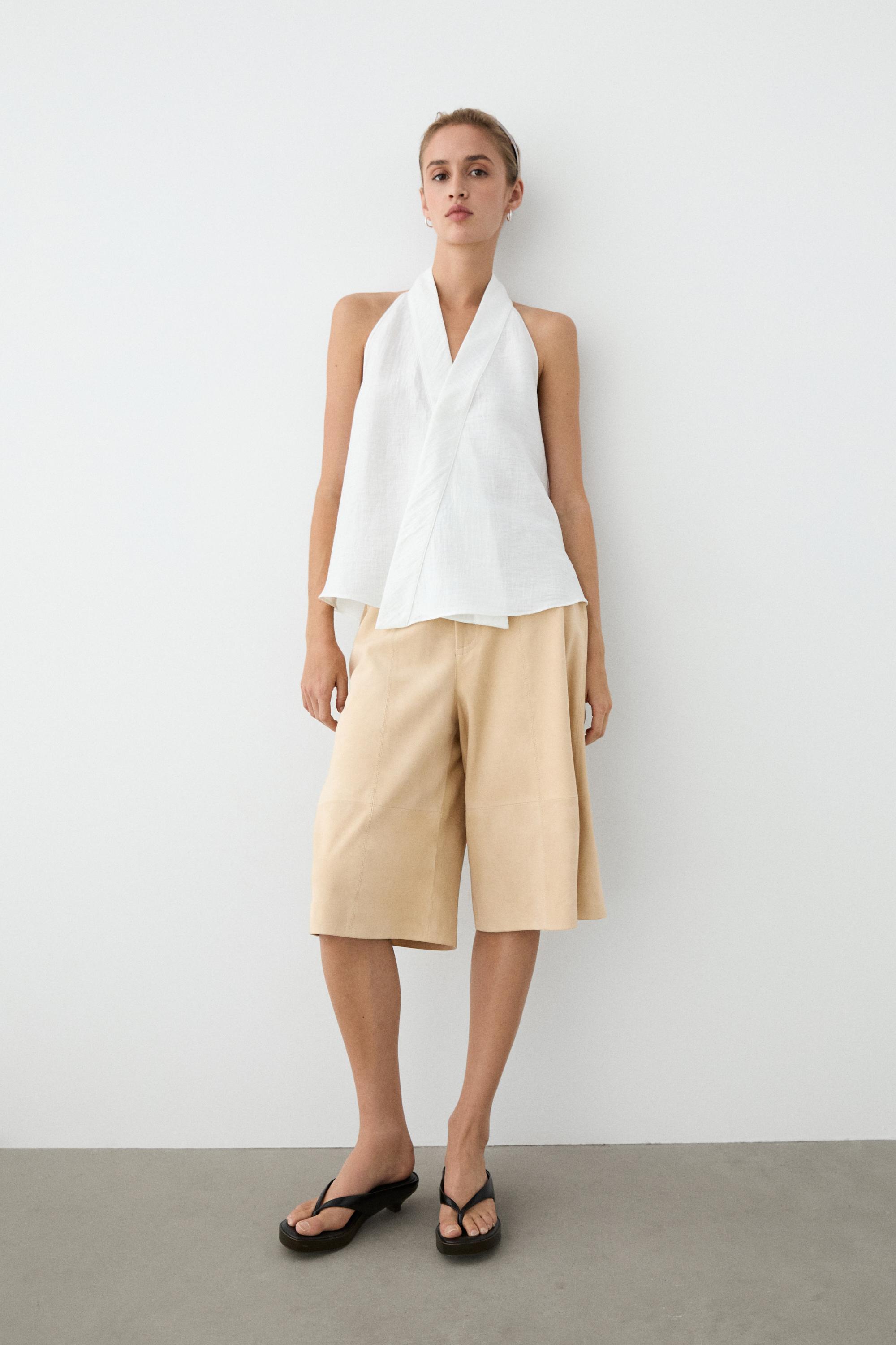 Long suede leather Bermuda shorts — Beige