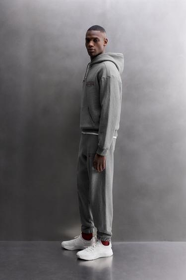 SWEAT HOODIE INSCRIPTION - Gris chiné de Zara - Image 3