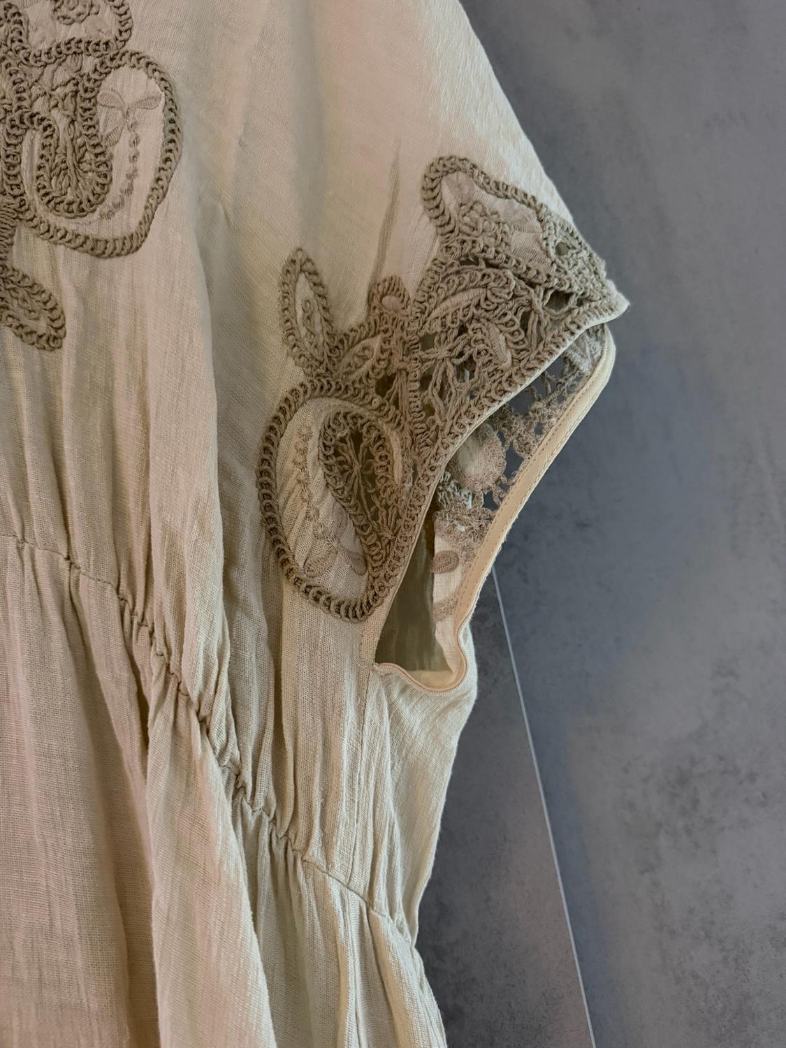 LINEN BLEND DRESS WITH EMBROIDERY - LIMITED EDITION - Image 4