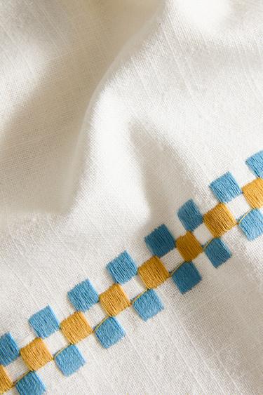 PACK OF COTTON NAPKINS WITH MULTICOLOURED BORDERS (PACK OF 2) - White / Green by Zara - Image 3