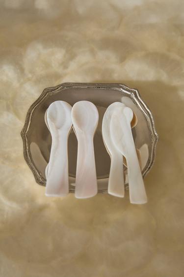 SET COUVERTS PETIT DÉJEUNER NACRE (LOT DE 4) - Beige clair de Zara