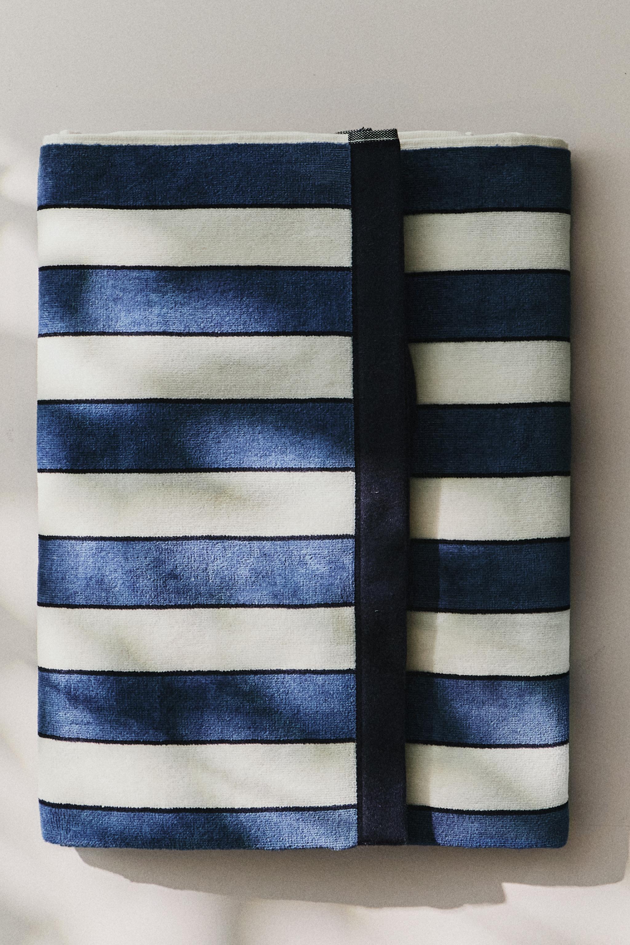 SOFT KNIT SHORT SLEEVE JUMPER