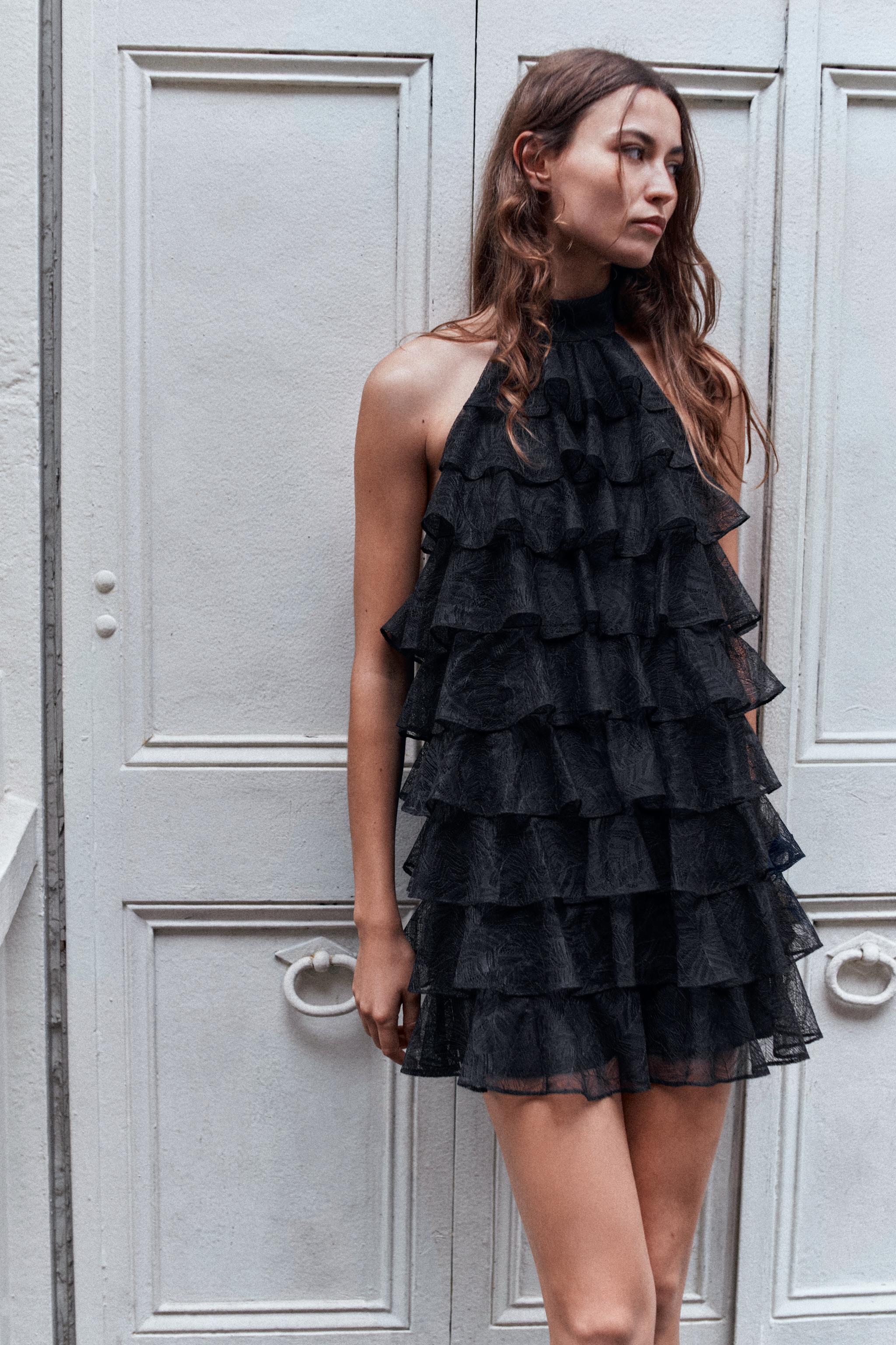 SHORT RUFFLED LACE DRESS