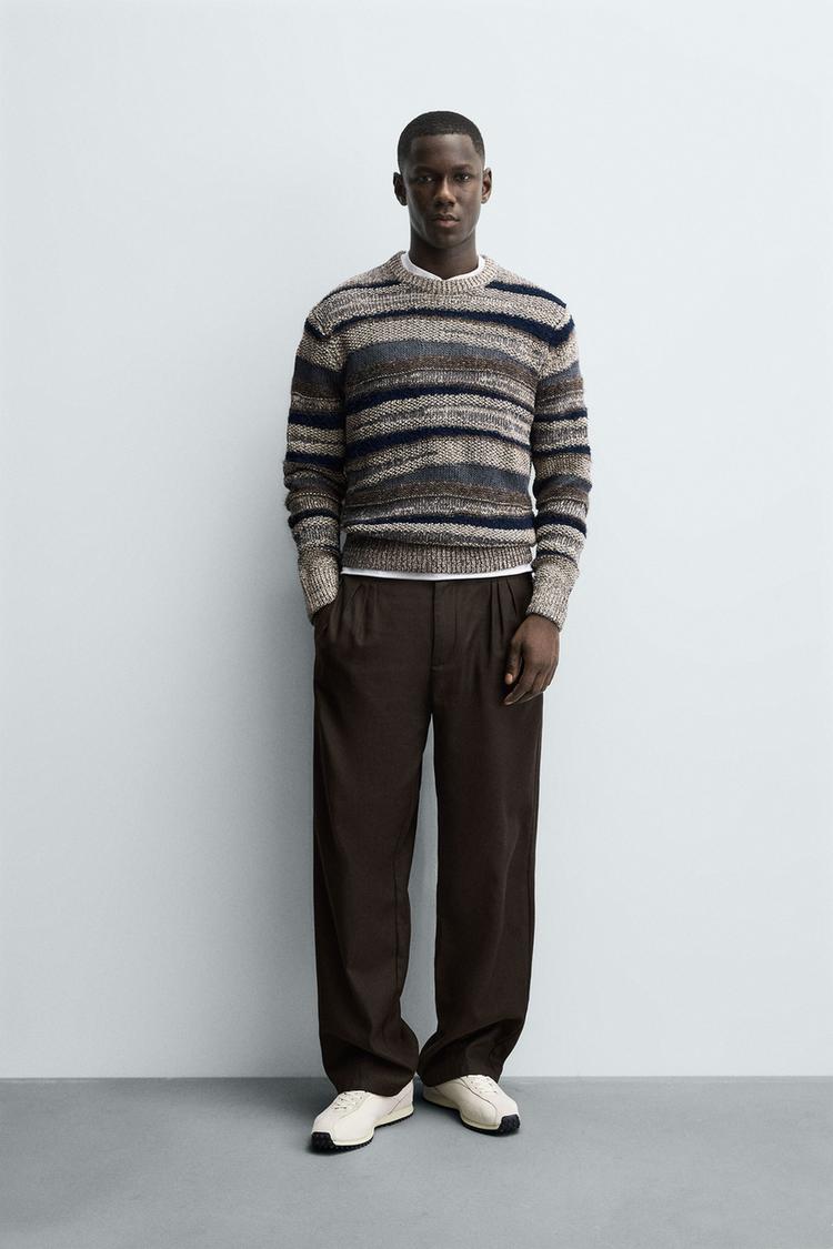 STRIPED JACQUARD SWEATER