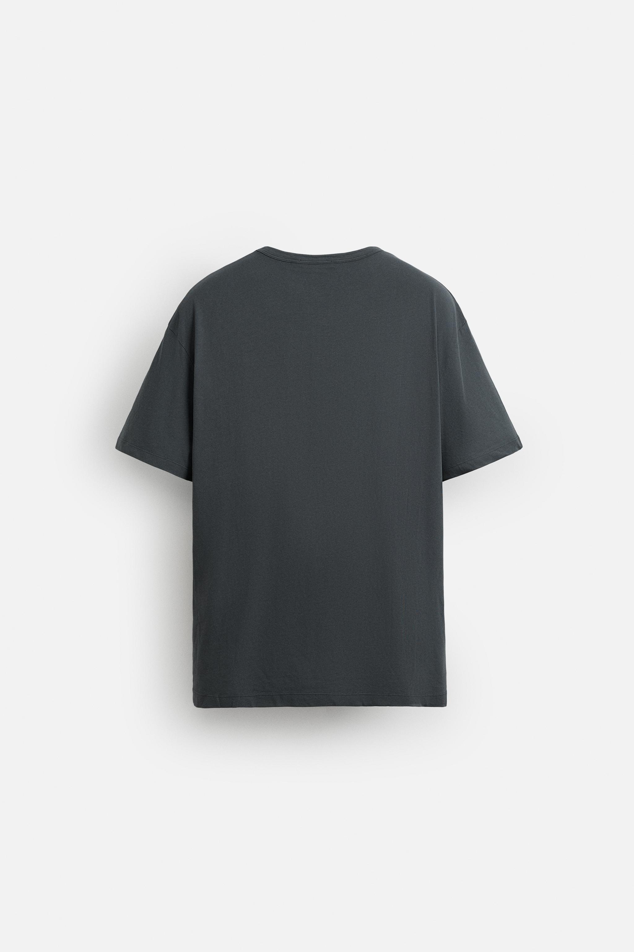 BASIC LIGHTWEIGHT T-SHIRT