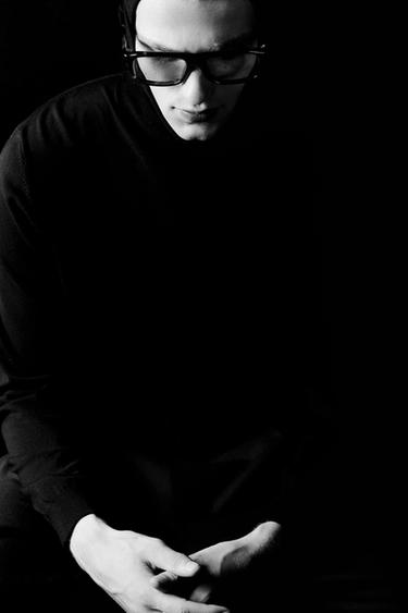 OVAL SUNGLASSES - Olive green by Zara