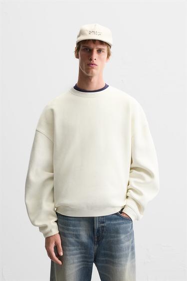 Zara WASHED CREW NECK SWEATSHIRT - Ecru
